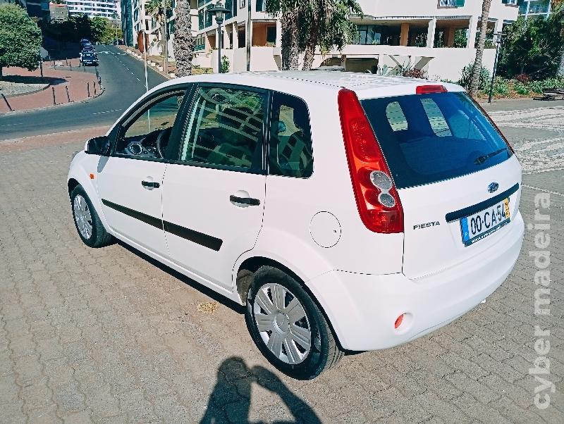 FORD FIESTA 1.4 TDCI 135.000 KMS Gasóleo
