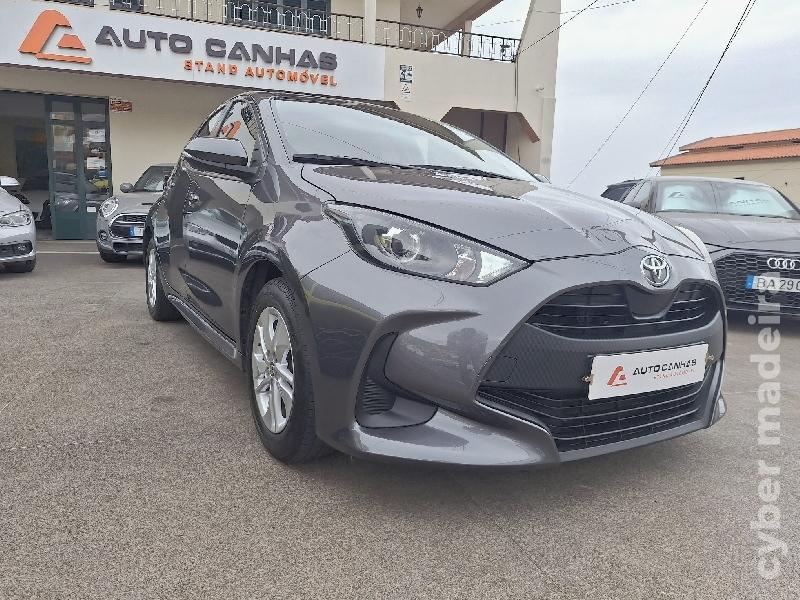 TOYOTA YARIS CONFORT PLUS Gasolina