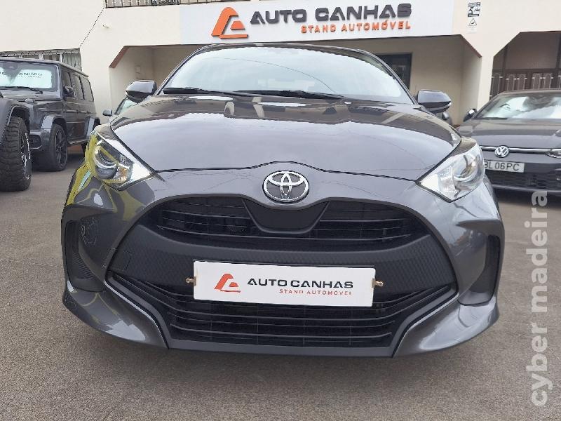 TOYOTA YARIS CONFORT PLUS Gasolina