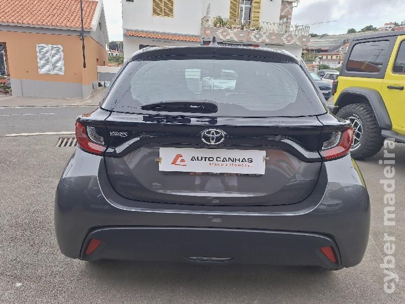 TOYOTA YARIS CONFORT PLUS Gasolina