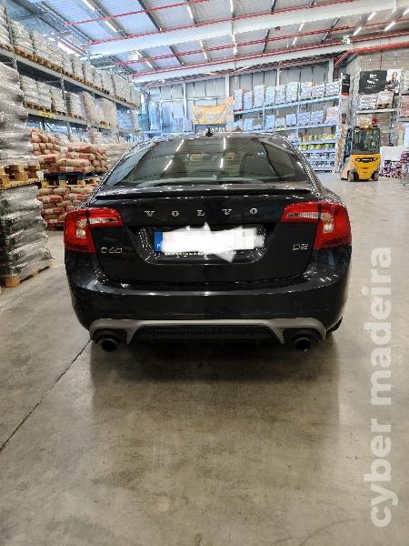 VOLVO S60 D2 Gasóleo