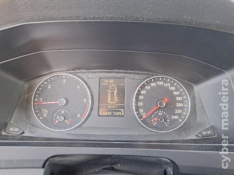 VOLKSWAGEN TRANSPORTER 9 LUGARES Gasóleo