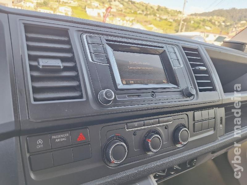 VOLKSWAGEN TRANSPORTER 9 LUGARES Gasóleo