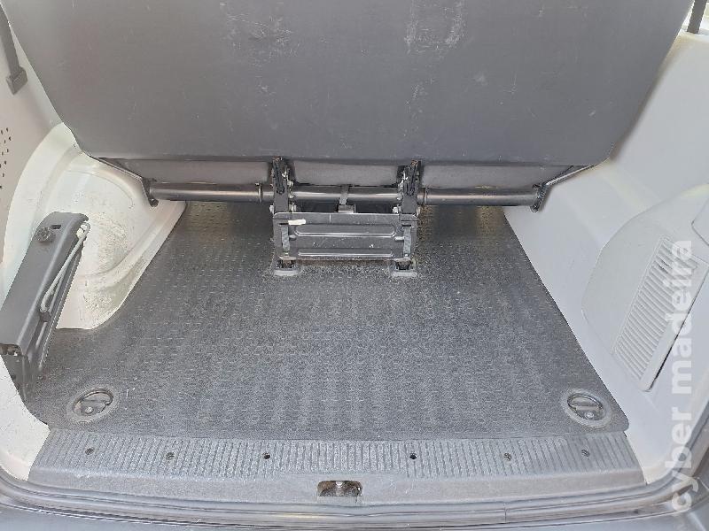 VOLKSWAGEN TRANSPORTER 9 LUGARES Gasóleo