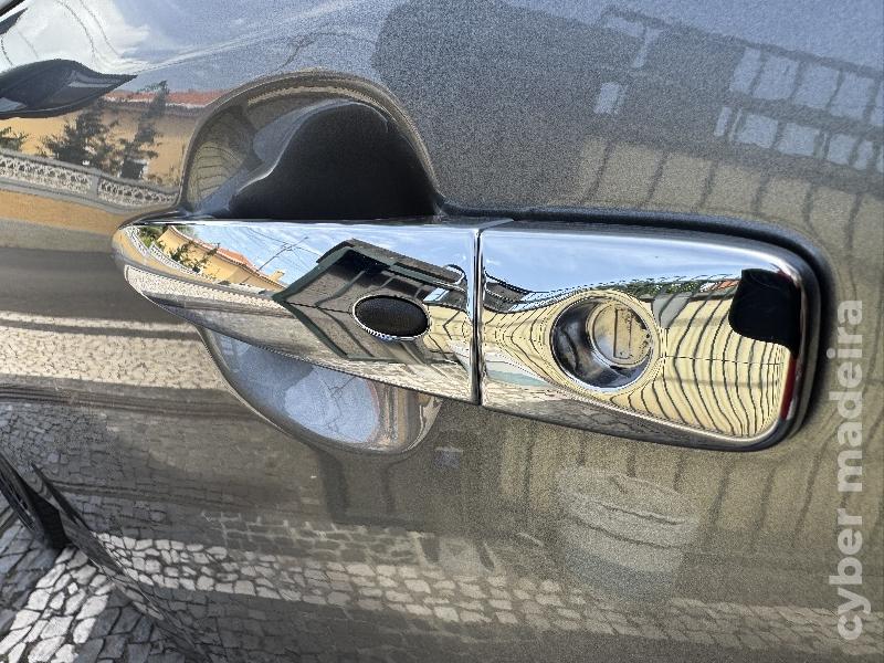 NISSAN LEAF N-Connecta 62kWh 218cv Eléctrico