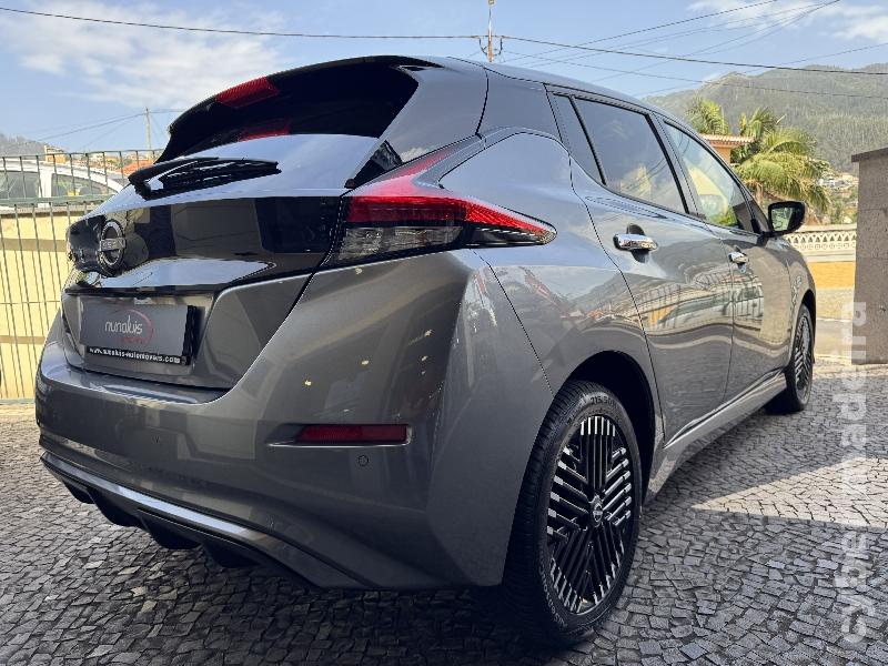 NISSAN LEAF N-Connecta 62kWh 218cv Eléctrico