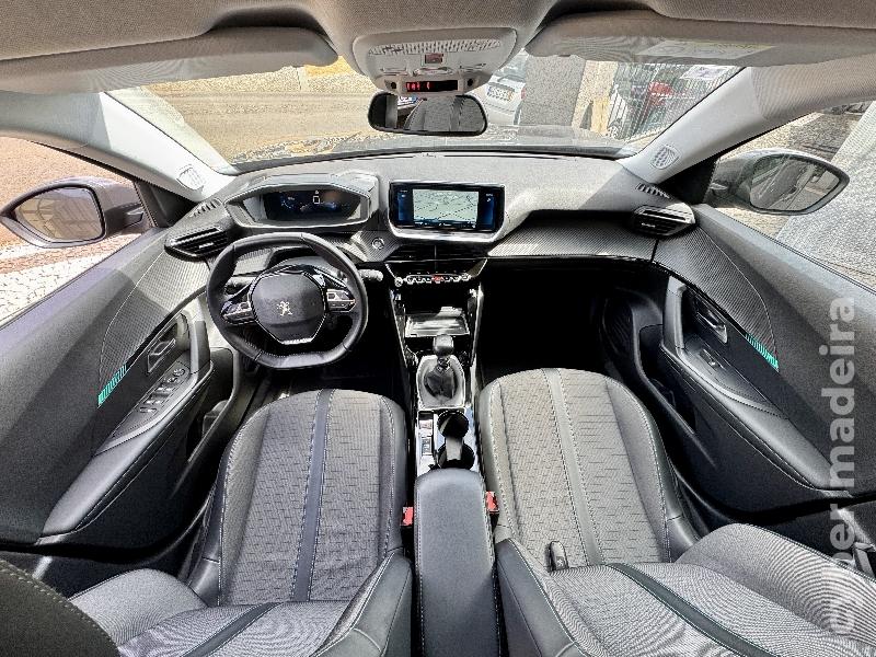 PEUGEOT 2008 Allure Pack 1.2 Turbo Gasolina
