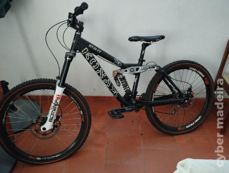 Outras BTT Homem Kona Stinky 2006