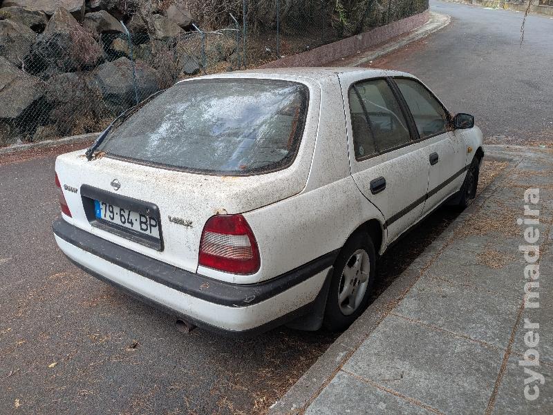 NISSAN SUNNY 1.4 slx Gasolina