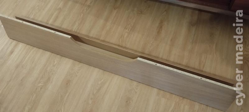 Secretária MALM do Ikea