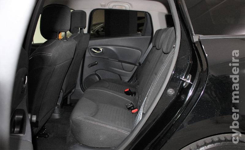 RENAULT CLIO 1.5 Dci Limited sport tourer Gasóleo