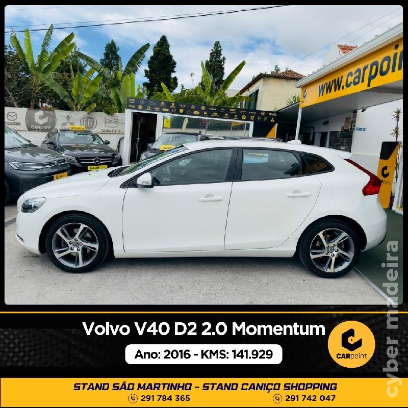 VOLVO V40 D2 2.0 Diesel Momentum Gasóleo