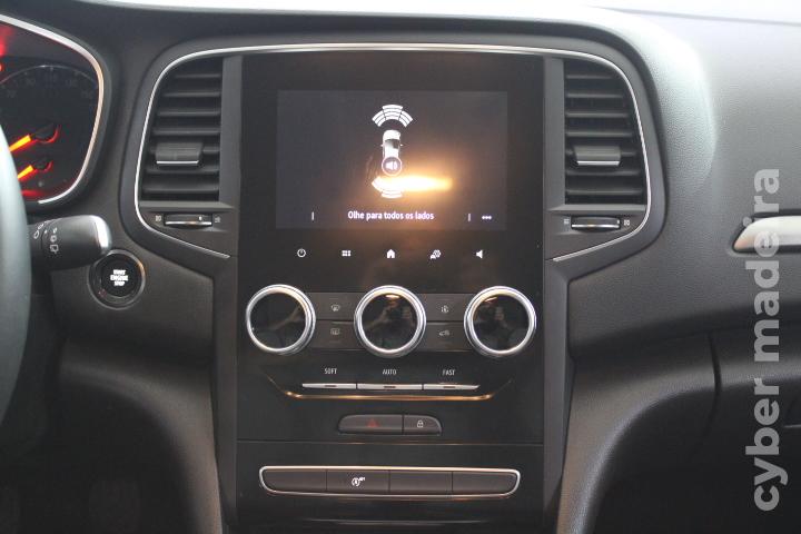 RENAULT MEGANE 1.5 Blue Dci Limited Gasóleo
