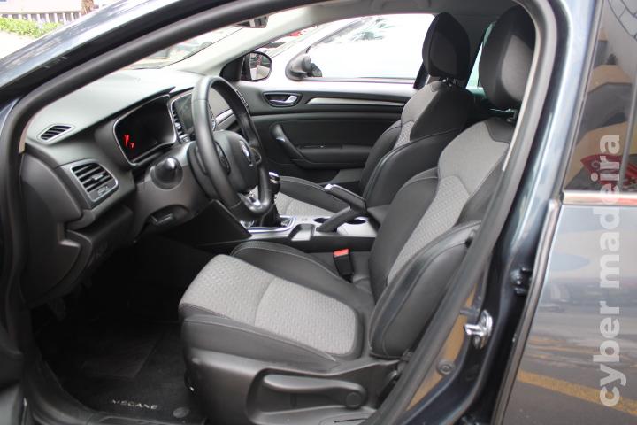 RENAULT MEGANE 1.5 Blue Dci Limited Gasóleo