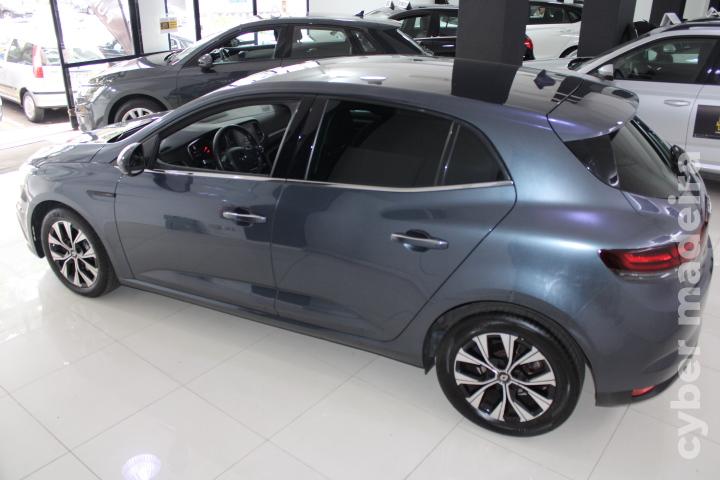 RENAULT MEGANE 1.5 Blue Dci Limited Gasóleo
