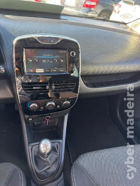 RENAULT CLIO 1.5 Dci Break Gasóleo