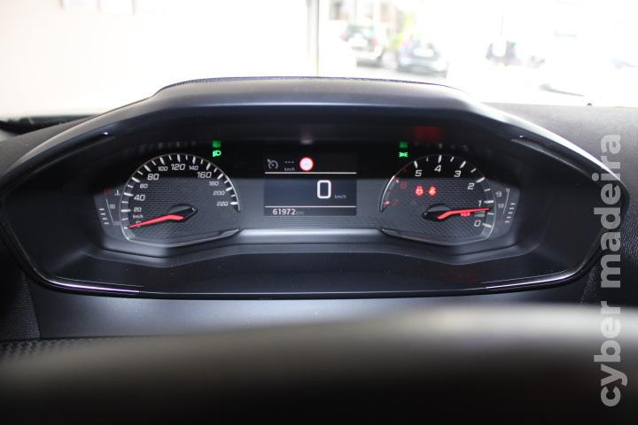 PEUGEOT 2008 1.2 PureTech Active Gasolina