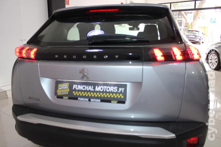 PEUGEOT 2008 1.2 PureTech Active Gasolina