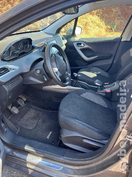PEUGEOT 2008 Allure Gasóleo