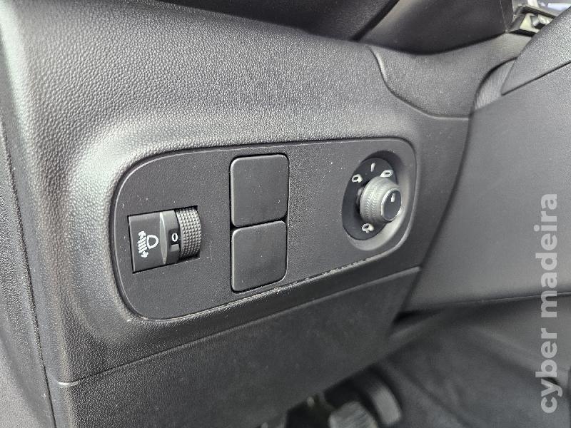 CITROEN C3 1.5 BlueHDI 5P FEEL PACK 102cv CX.6.Vel (Nacional) 2022 Gasóleo