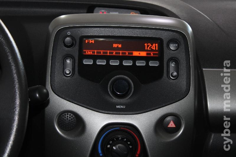 PEUGEOT 108 e-VTi Active Gasolina