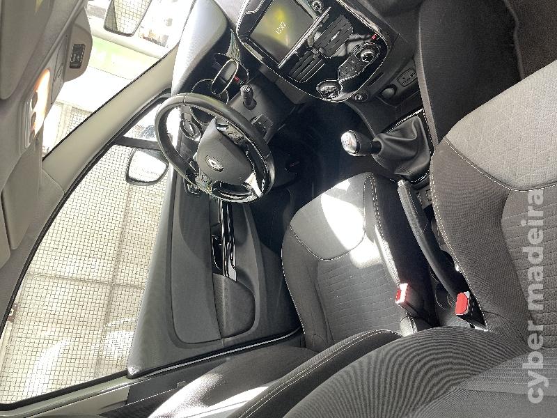 RENAULT CLIO 1.5 dCi Dynamique Gasóleo