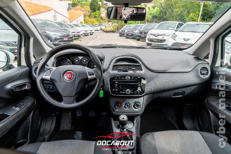 FIAT PUNTO 1.2 Easy S&S Gasolina