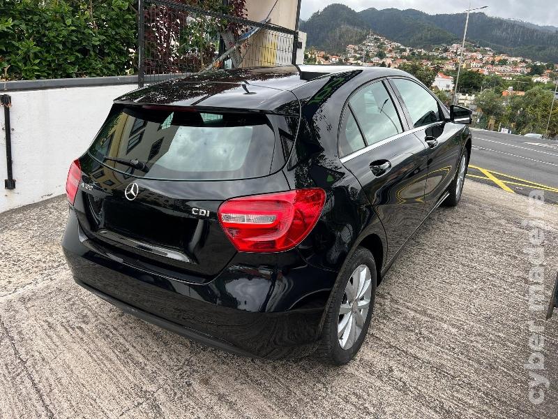 MERCEDES A 180 1.5 CDI 110 cv Gasóleo