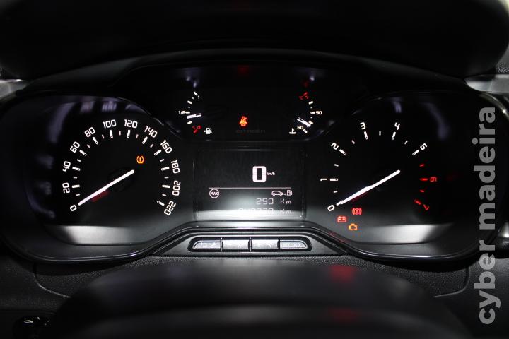 CITROEN C3 PureTech Shine Gasolina