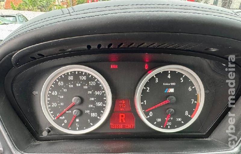 BMW X6 4.4cc V8 Bi Turbo M Gasolina