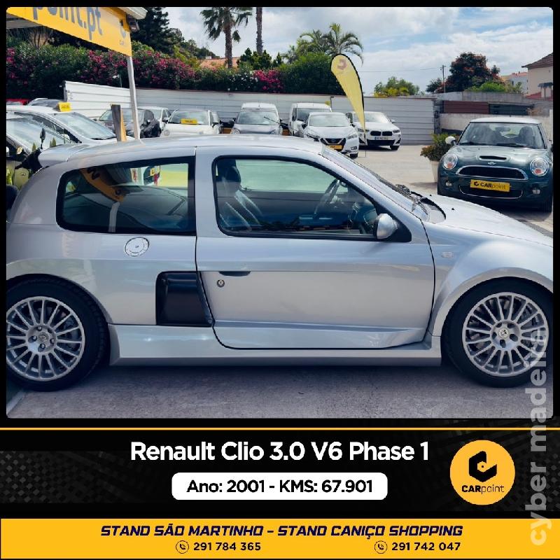 RENAULT CLIO 3.0 V6 Phase 1 3.0cv 225cv Gasolina