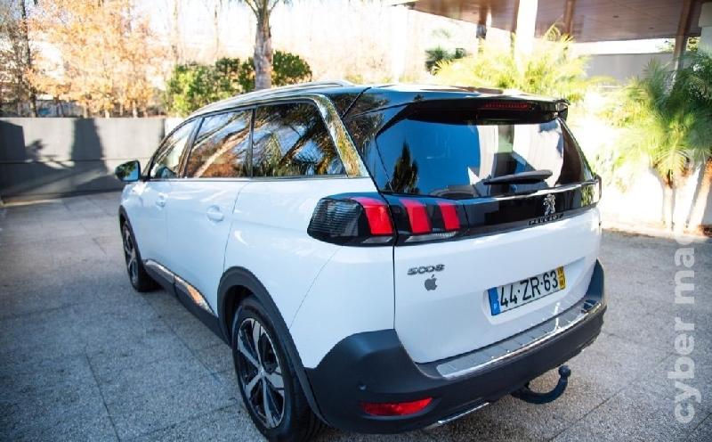 PEUGEOT 5008 1.5 BlueHDi GT Line EAT8 Gasóleo