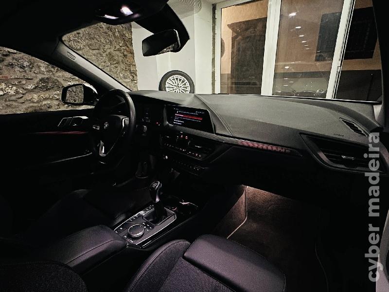 BMW Serie 1 116D SPORT LINE Gasóleo