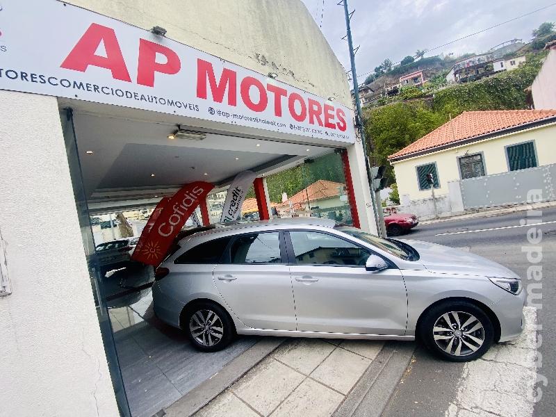 HYUNDAI I30 SW 1.6 CRDI NACIONAL Gasóleo
