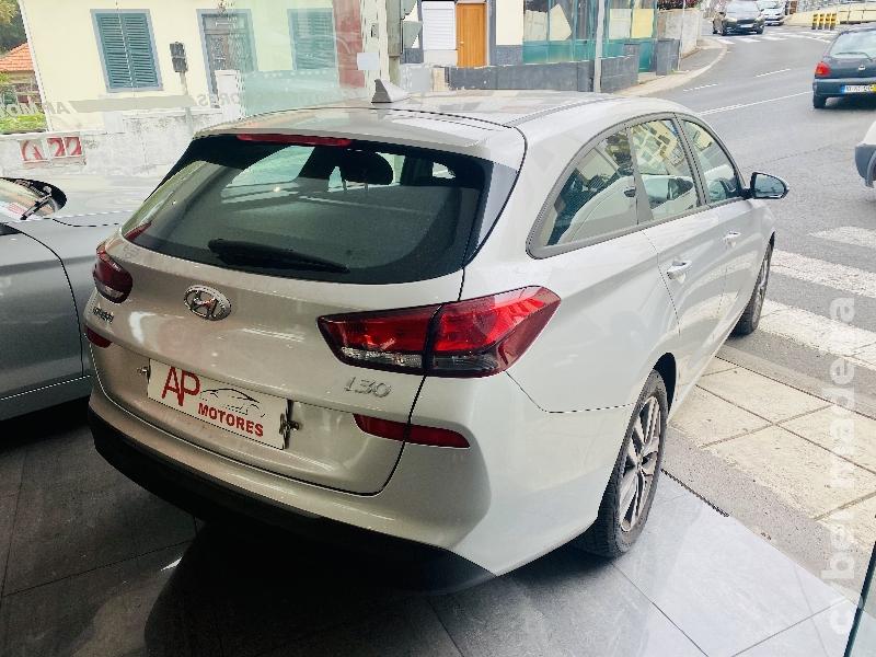 HYUNDAI I30 SW 1.6 CRDI NACIONAL Gasóleo