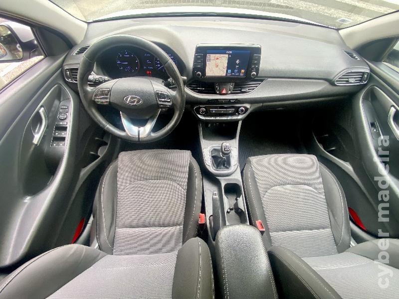 HYUNDAI I30 SW 1.6 CRDI NACIONAL Gasóleo