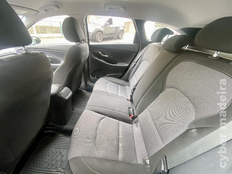 HYUNDAI I30 SW 1.6 CRDI NACIONAL Gasóleo