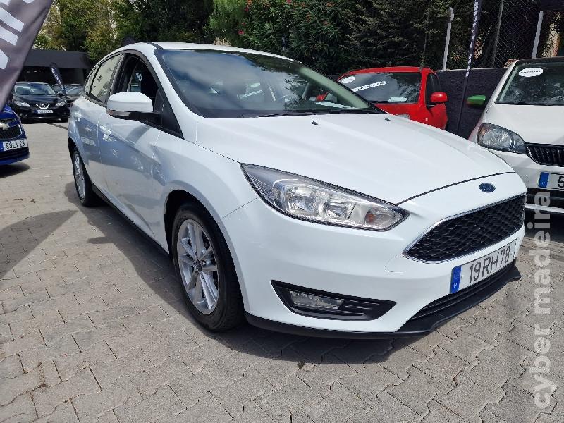 FORD FOCUS ECOBOOST C/GARANTIA Gasolina