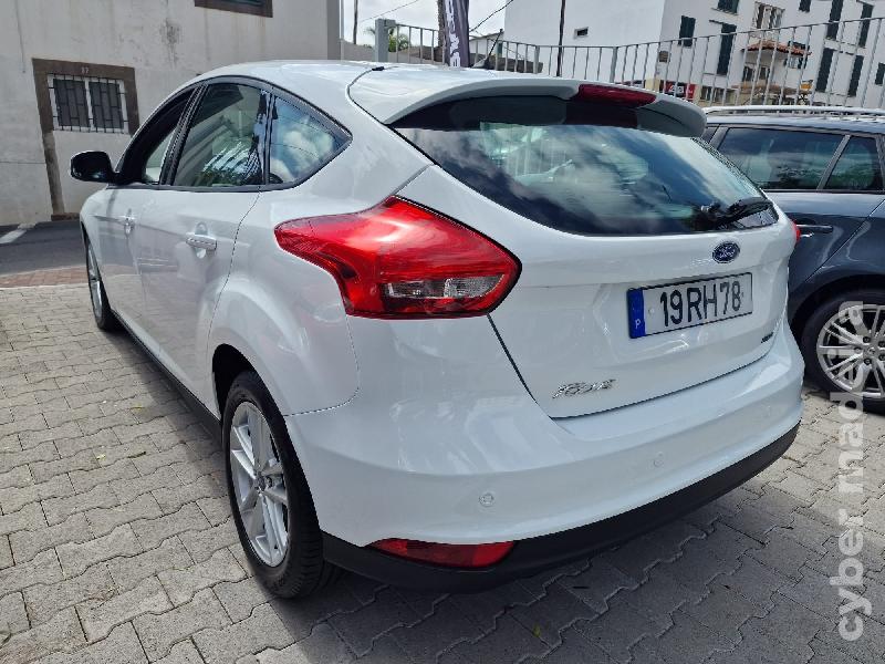 FORD FOCUS ECOBOOST C/GARANTIA Gasolina