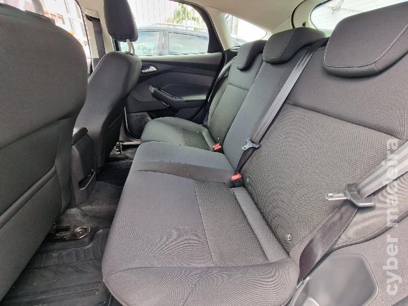 FORD FOCUS ECOBOOST C/GARANTIA Gasolina