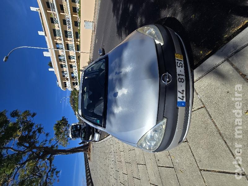 OPEL CORSA Comfort Gasolina