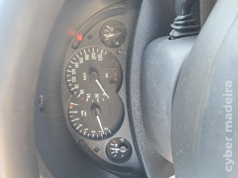 OPEL CORSA Comfort Gasolina