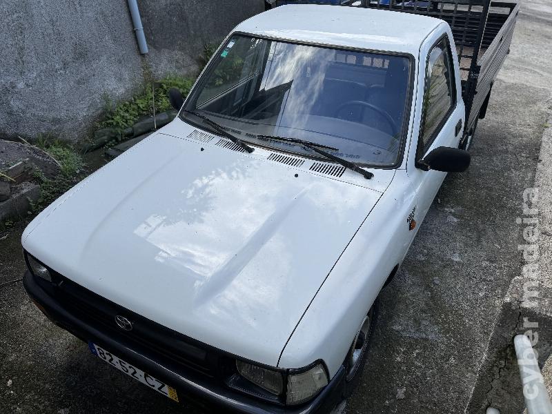 TOYOTA HI.LUX 2D5 Gasóleo
