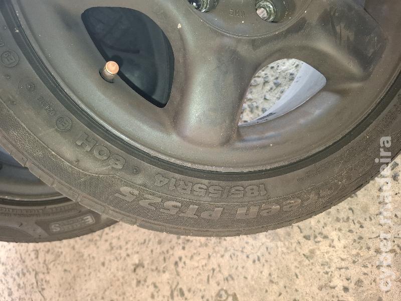 Jantes e pneus 2 praticamente novos e 2 com 80% de piso 14" Som