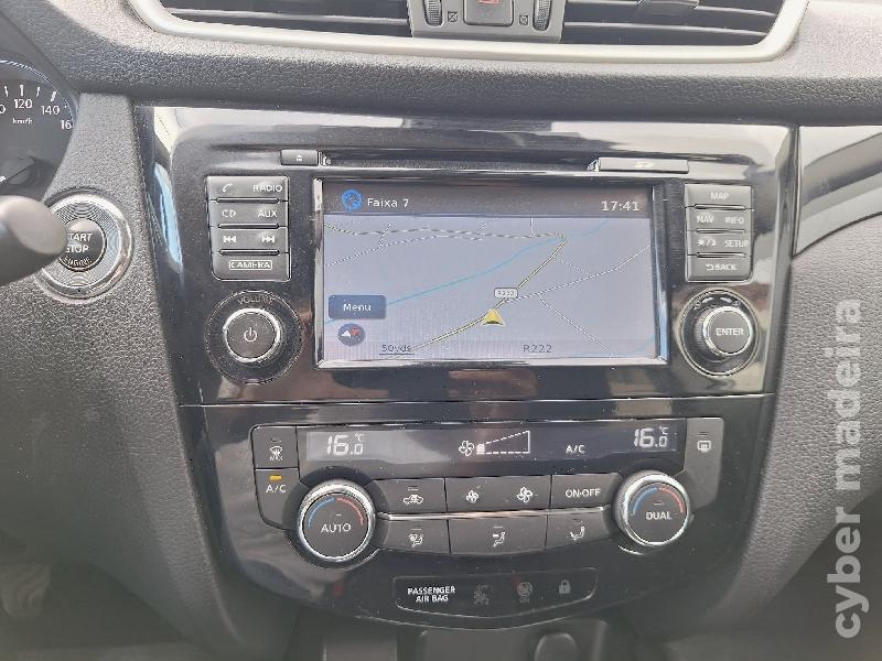 NISSAN QASHQAI TECHNA Gasóleo