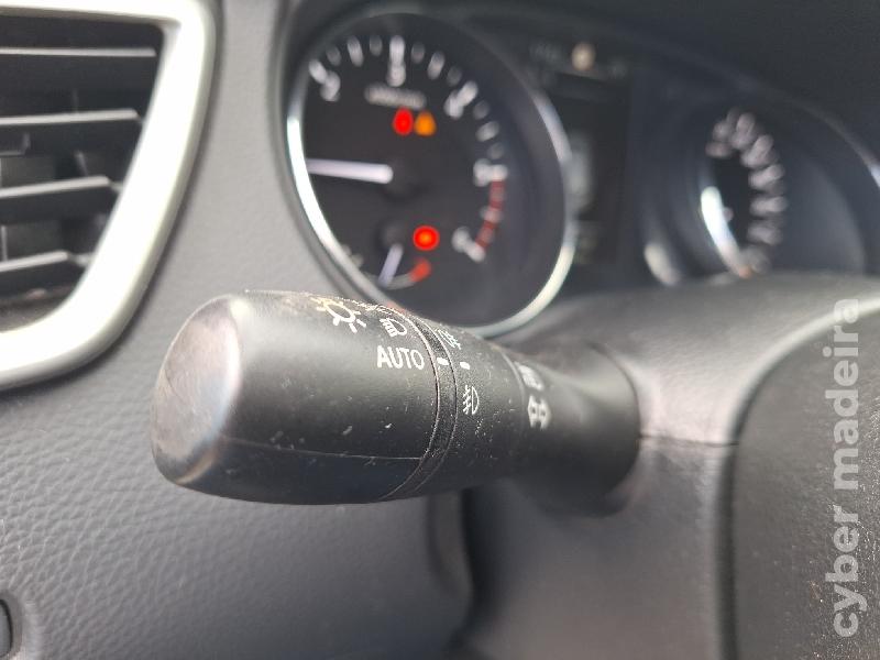 NISSAN QASHQAI TECHNA Gasóleo