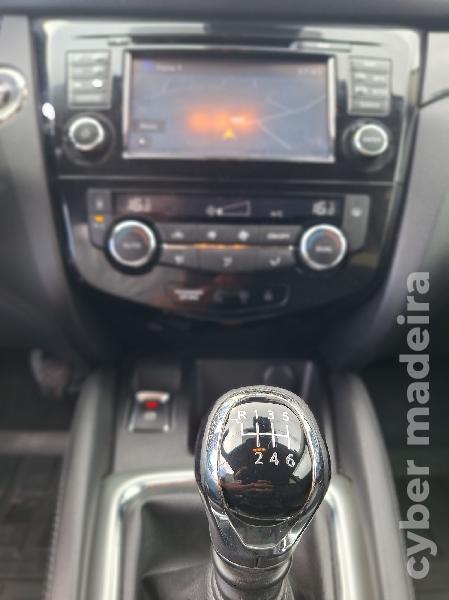 NISSAN QASHQAI TECHNA Gasóleo