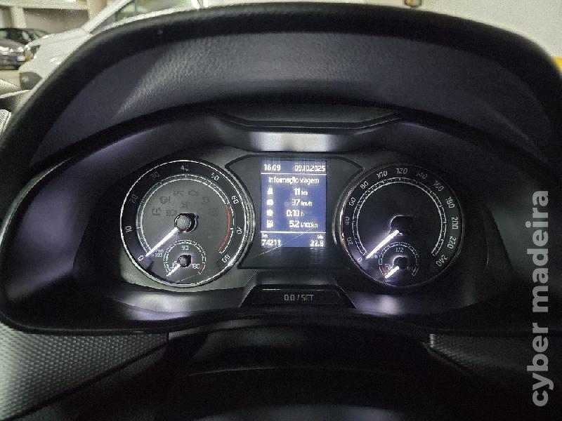 SKODA FABIA SCALA TSI 95CV 5P STYLE PLUS LED 2022 Gasolina