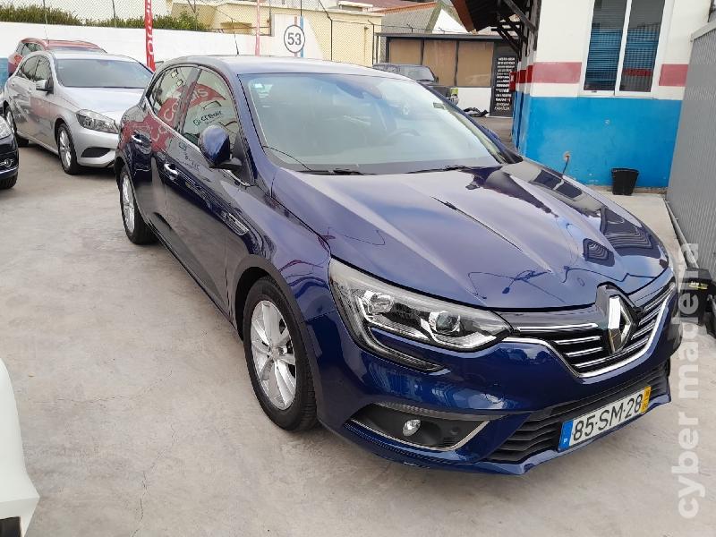 RENAULT MEGANE 1.5 dCi Bose Edition Gasóleo