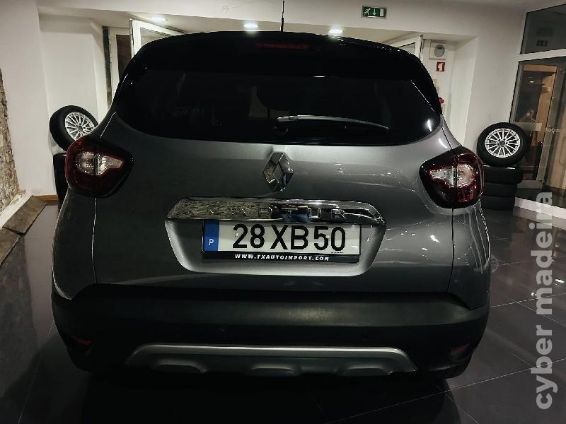 RENAULT CAPTUR 1.5DCI EXCLUSIVE Gasóleo
